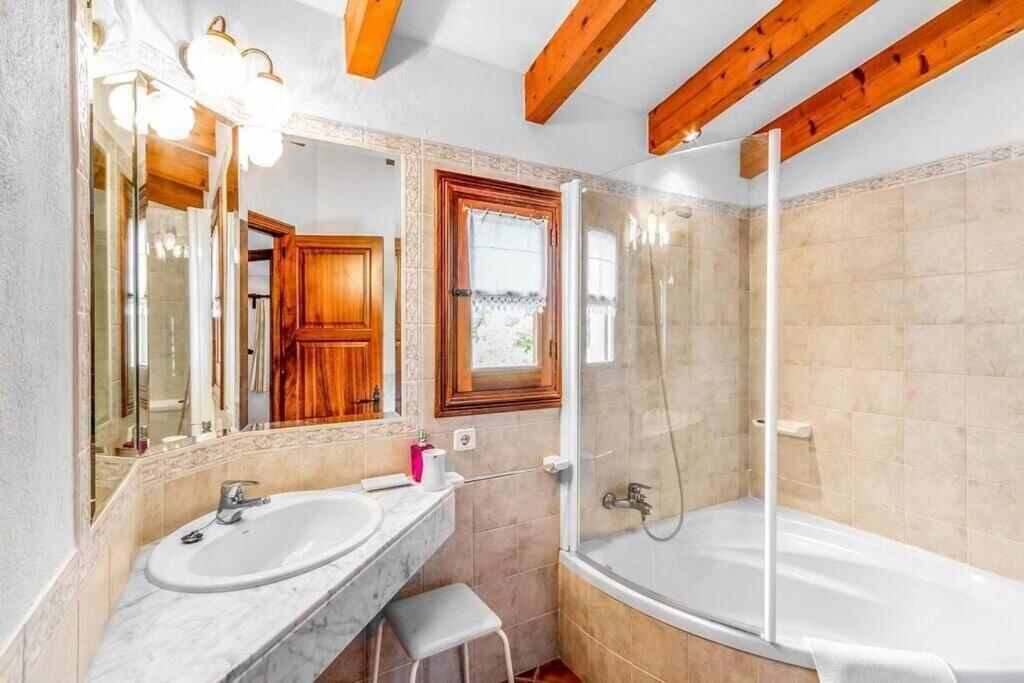 Villa Charming Close To By Renthousing Port de Pollença